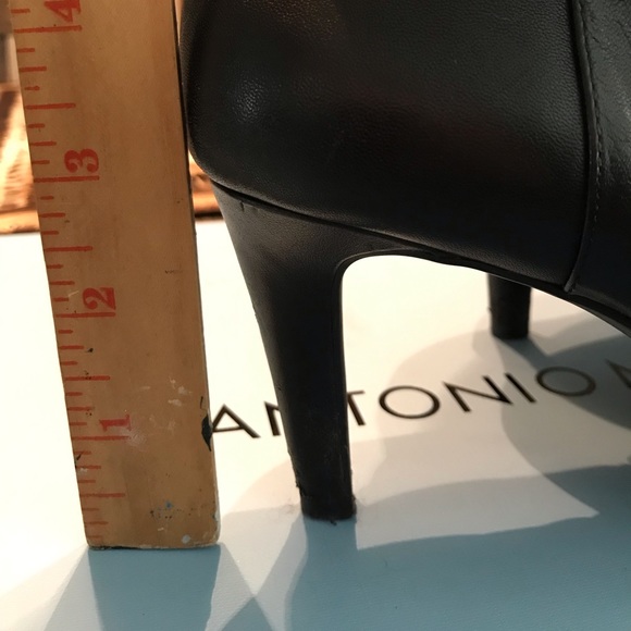 Antonio Melani Black Leather Heeled Boots - Picture 8 of 12